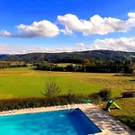 Benesovka Apartman Vacov